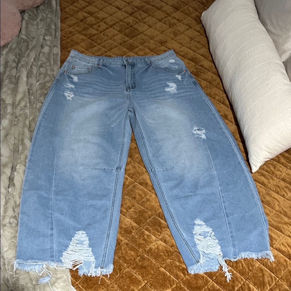 Barrel Leg Distressed Blue Jeans - Picture 2 of 8